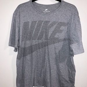 Nike T-shirt